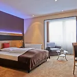 מלון & Restaurant Zum Karpfen
