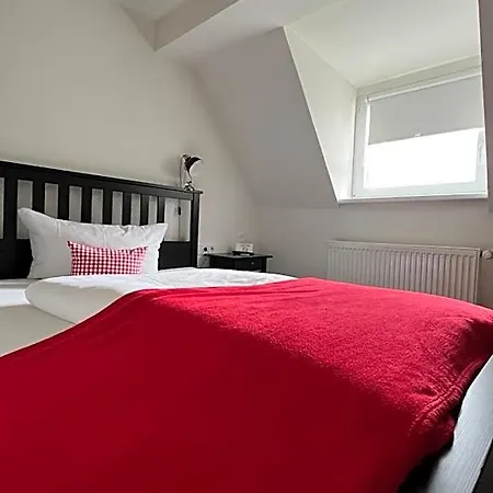 Hotel & Restaurant Zum Karpfen 3*