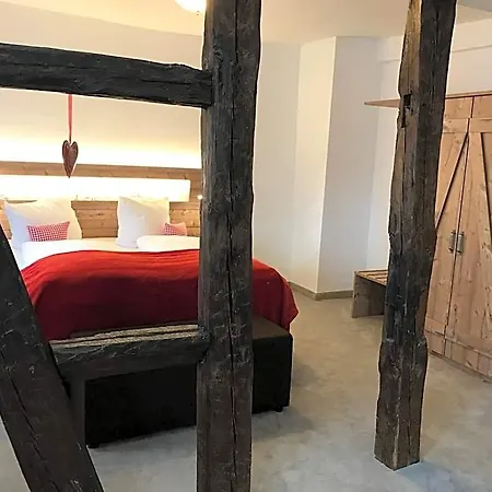& Restaurant Zum Karpfen 3*