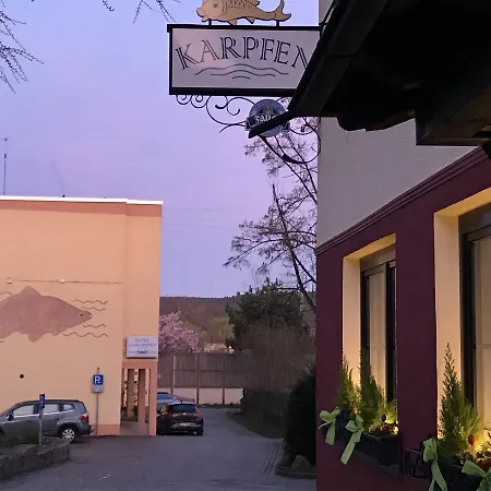& Restaurant Zum Karpfen 3*